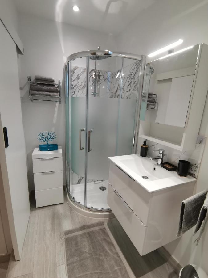 Coquet 2 Pieces Entierement Renove Et Climatise Apartment Кан Екстериор снимка
