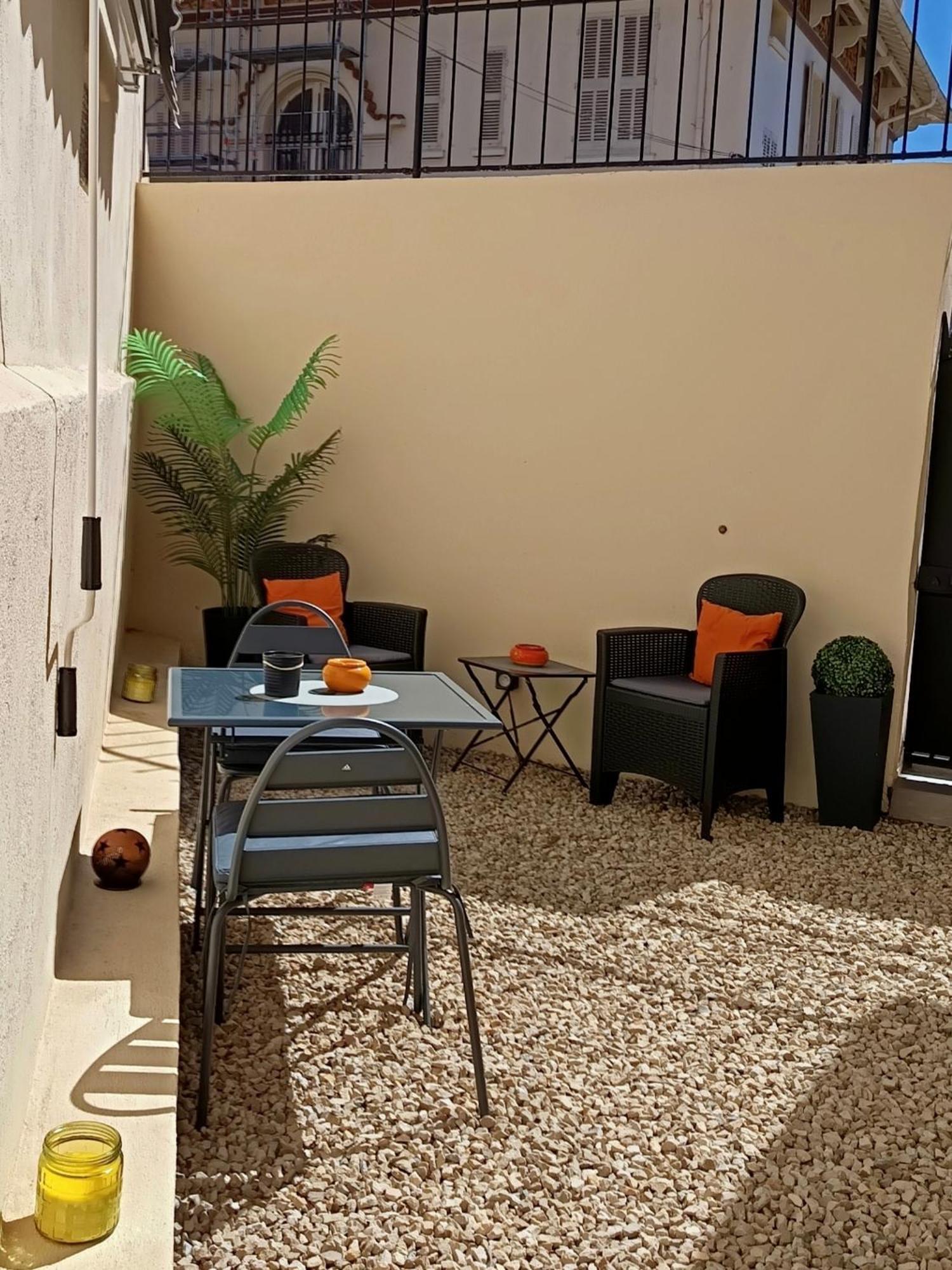 Coquet 2 Pieces Entierement Renove Et Climatise Apartment Кан Екстериор снимка